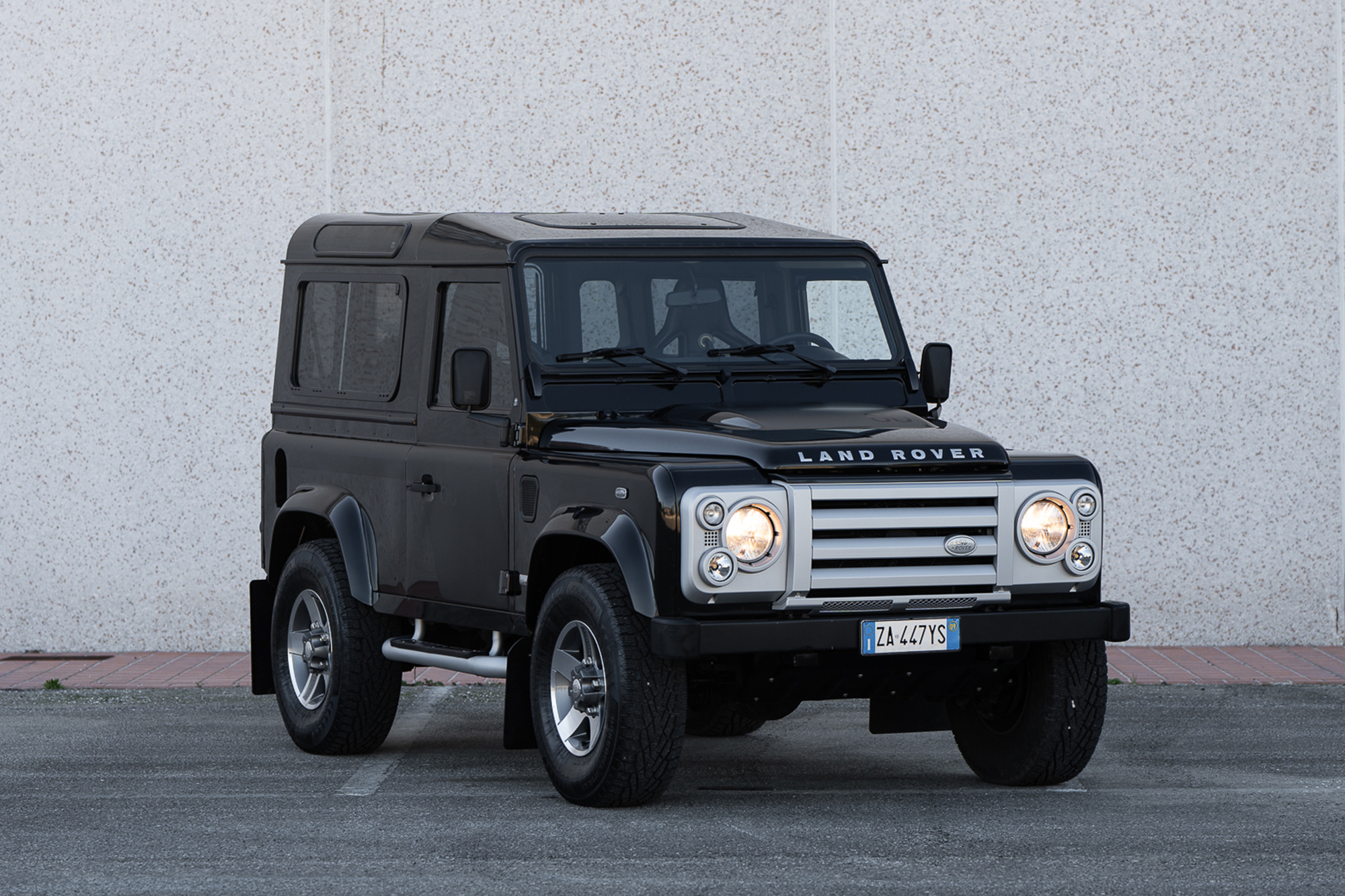 2009 Land Rover Defender 90 SVX