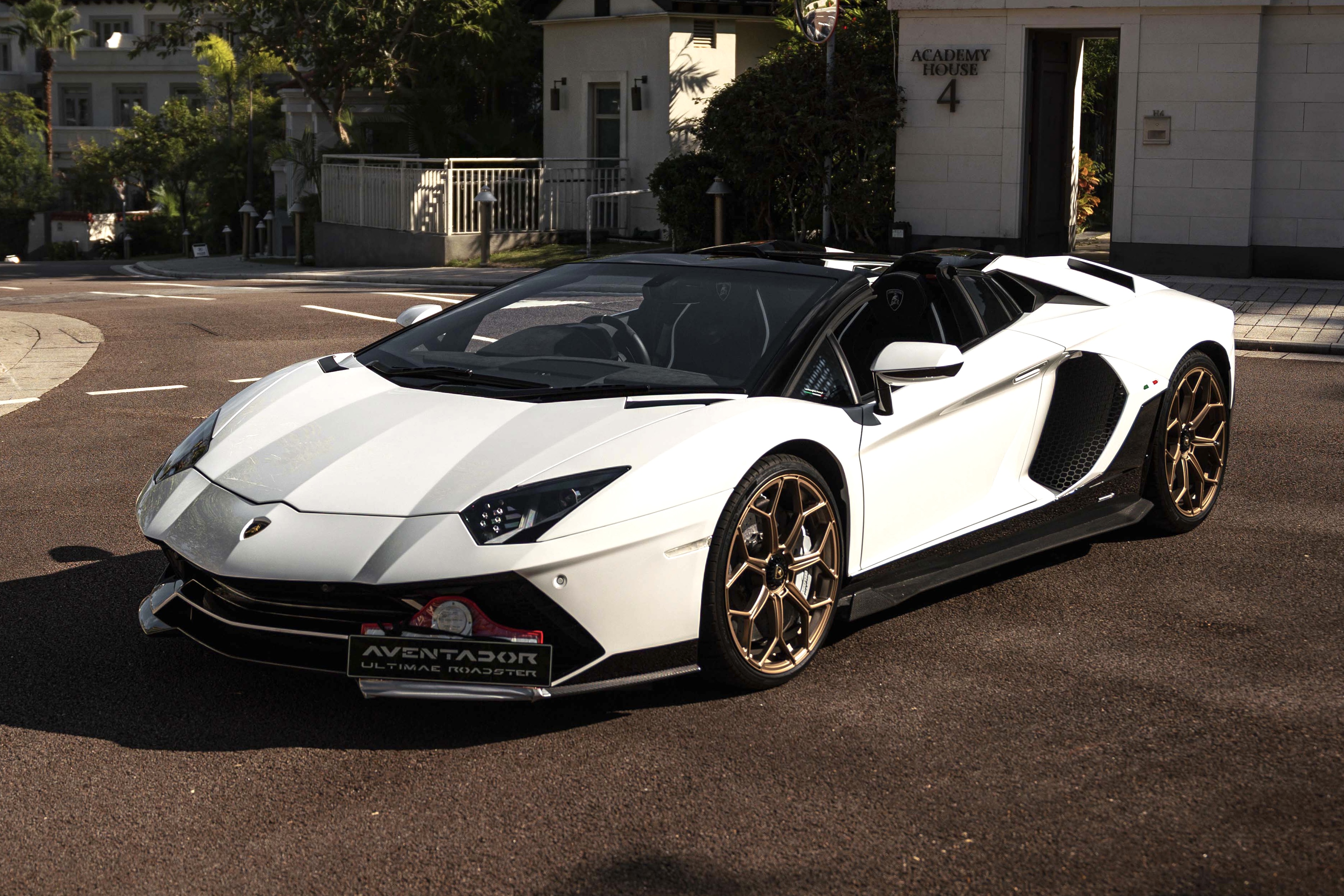 2022 Lamborghini Aventador Ul...