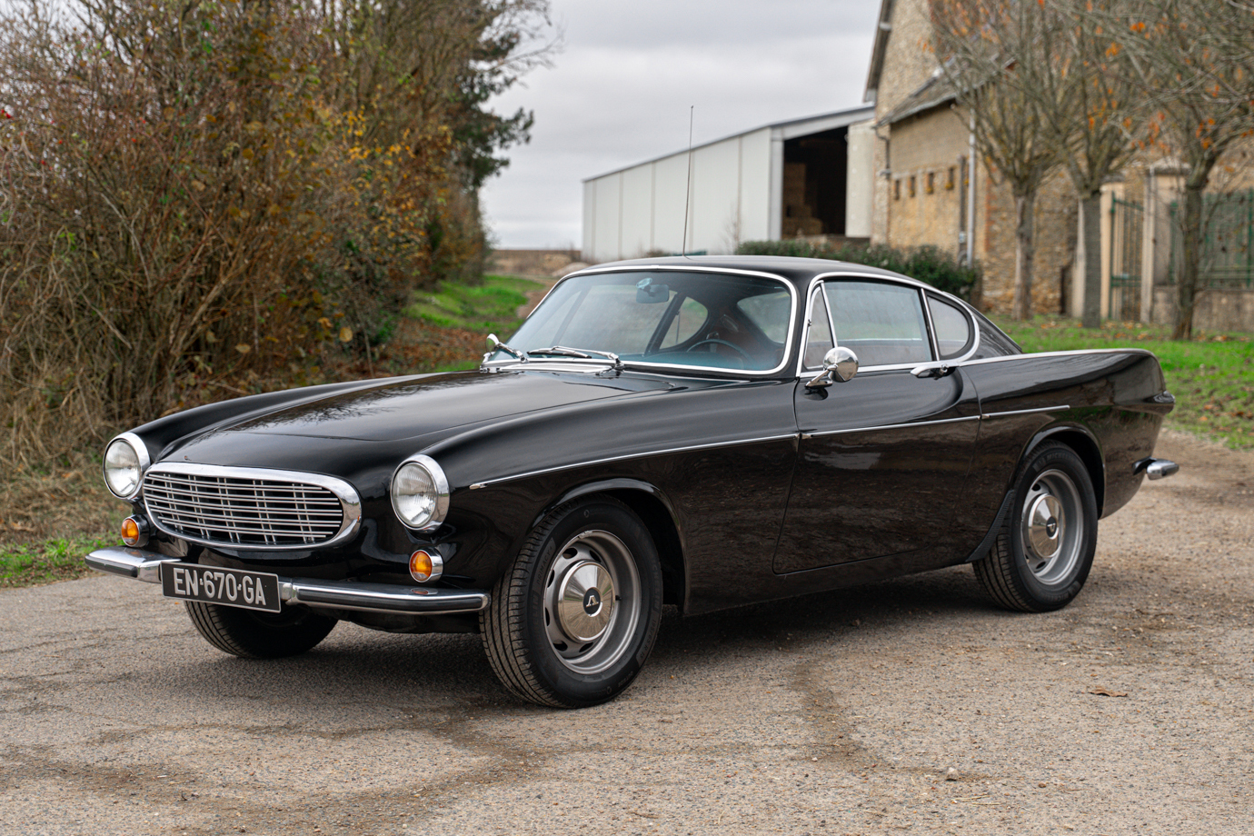 1967 Volvo P1800S