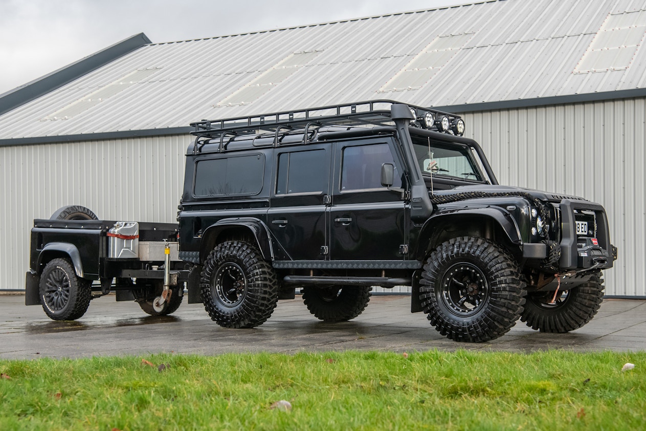 2015 Land Rover Defender 110 ...