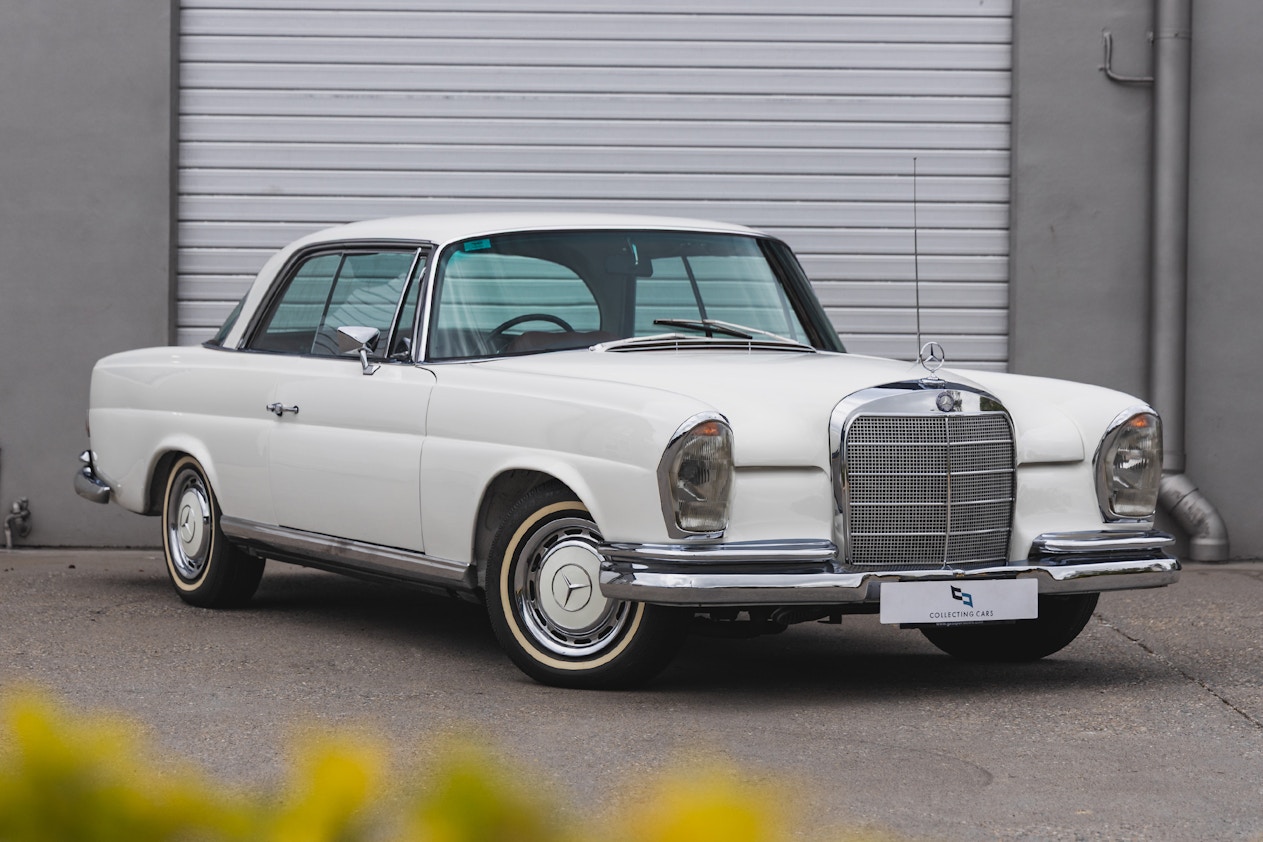 1968 Mercedes-Benz (W111) 280...