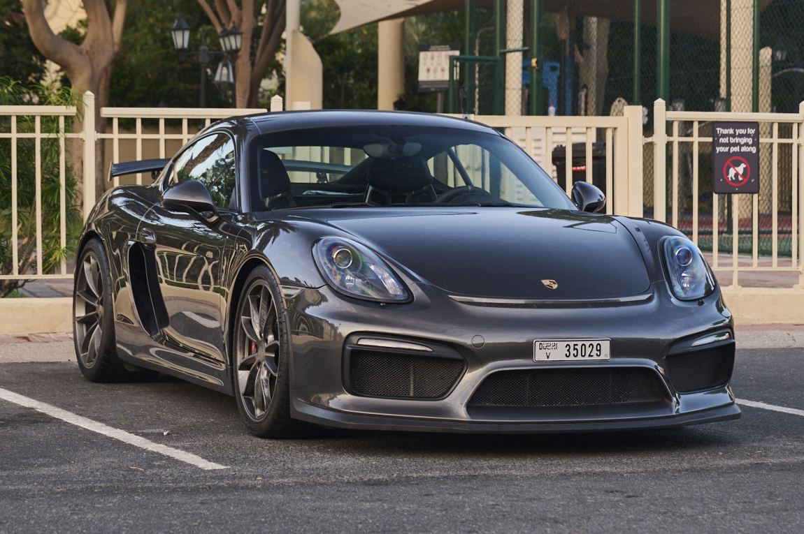 2016 Porsche (981) Cayman GT4