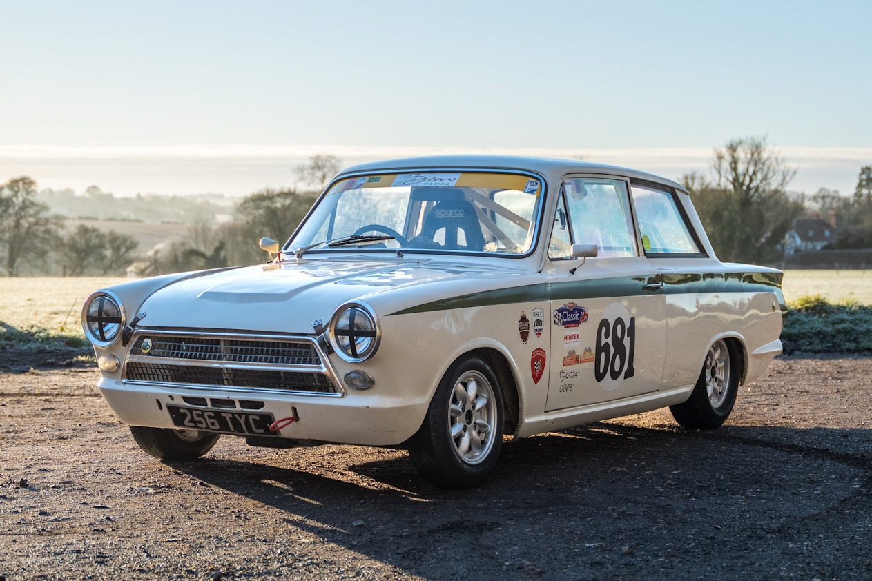 1963 Ford Cortina - Lotus Cor...