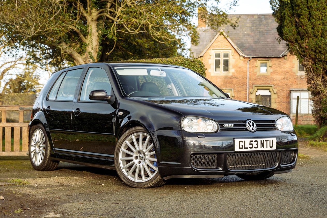2003 Volkswagen Golf (Mk4) R3...