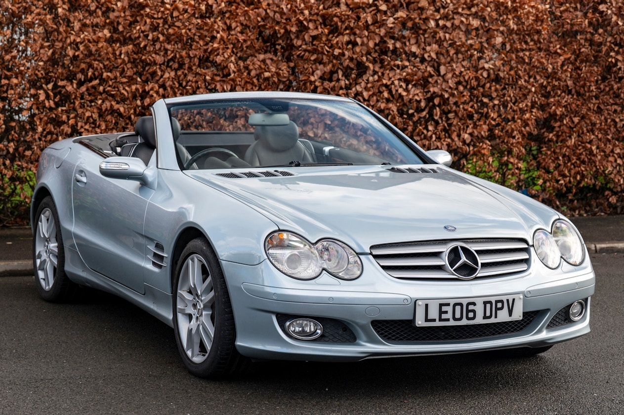 2006 Mercedes-Benz (R230) SL500