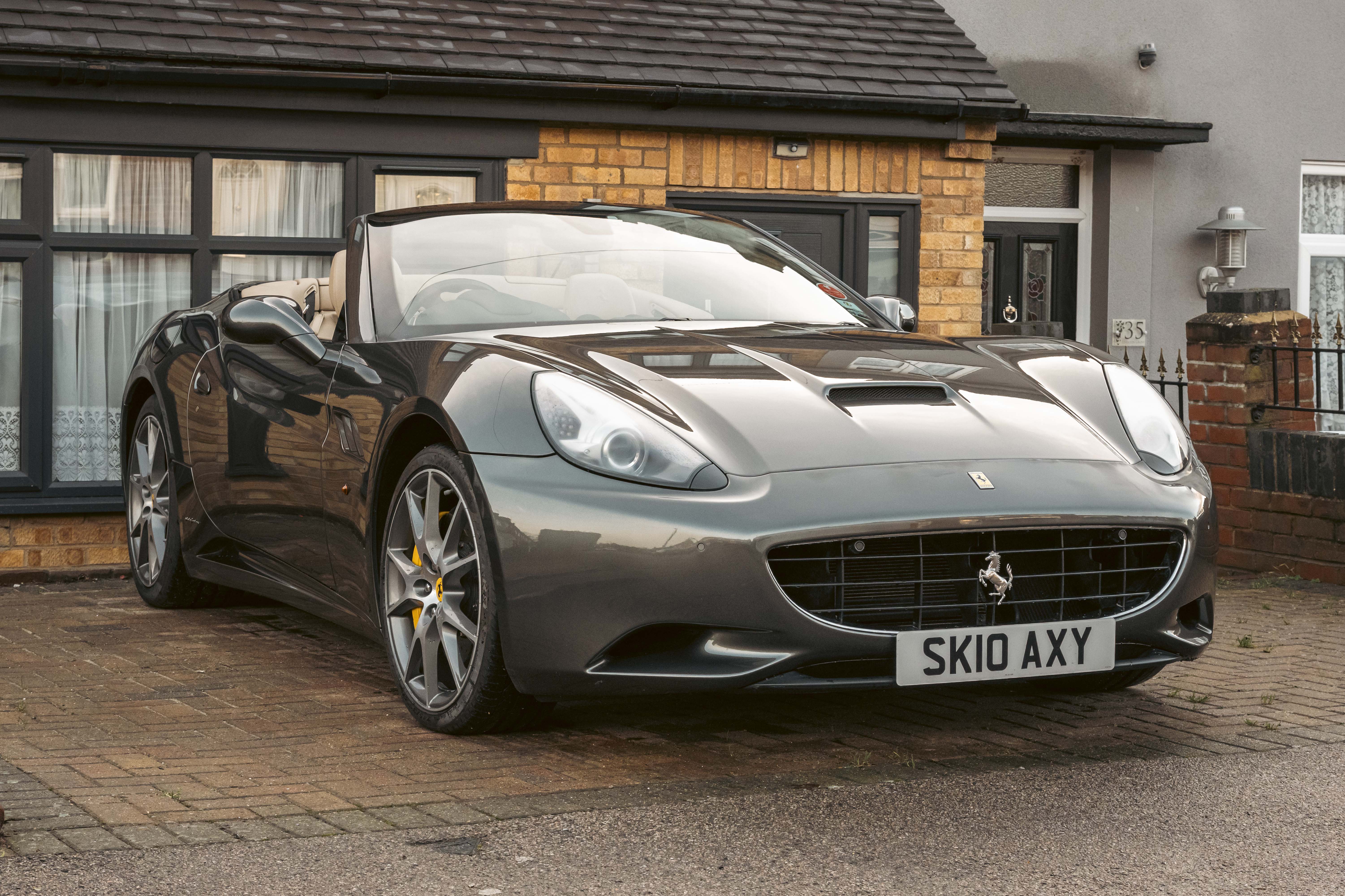 2010 Ferrari California