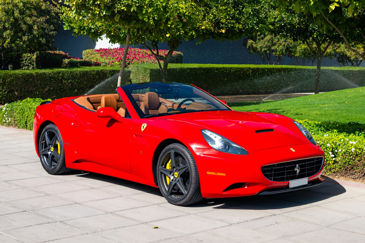 2010 Ferrari California - 20,...