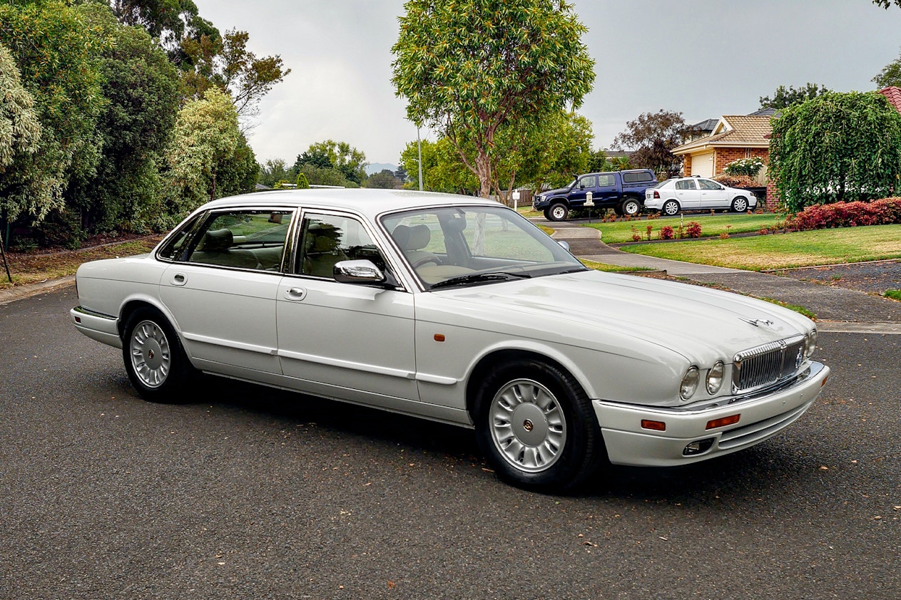 1996 Daimler Double Six