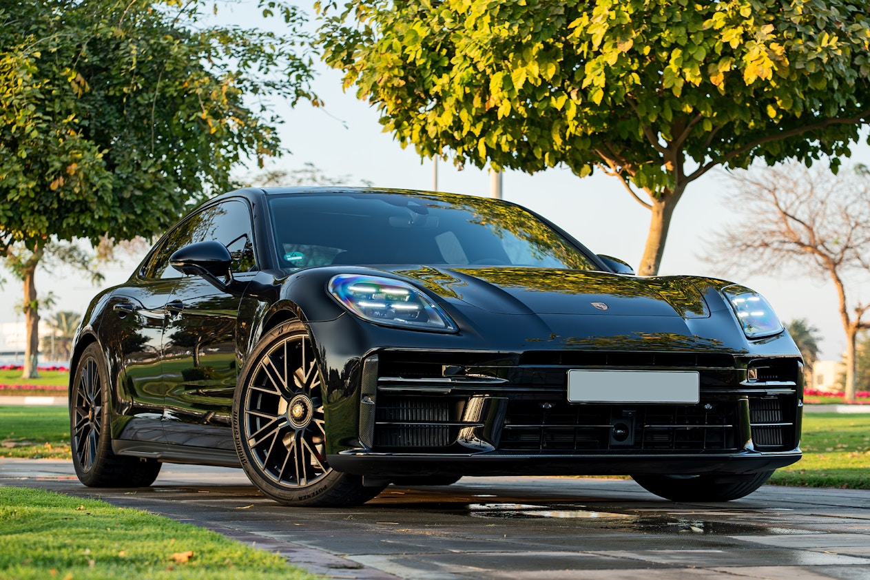 2025 Porsche Panamera GTS