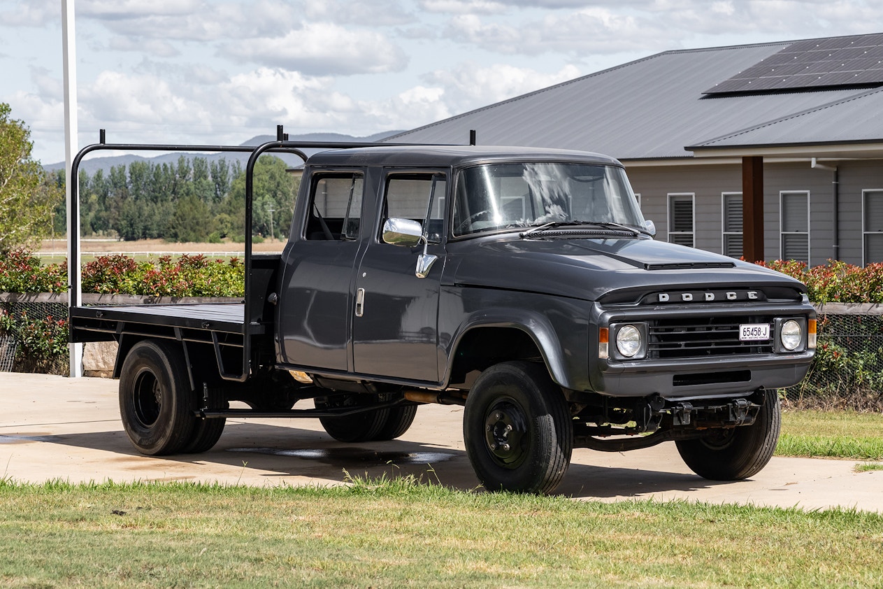 1975 Dodge D5N Pickup