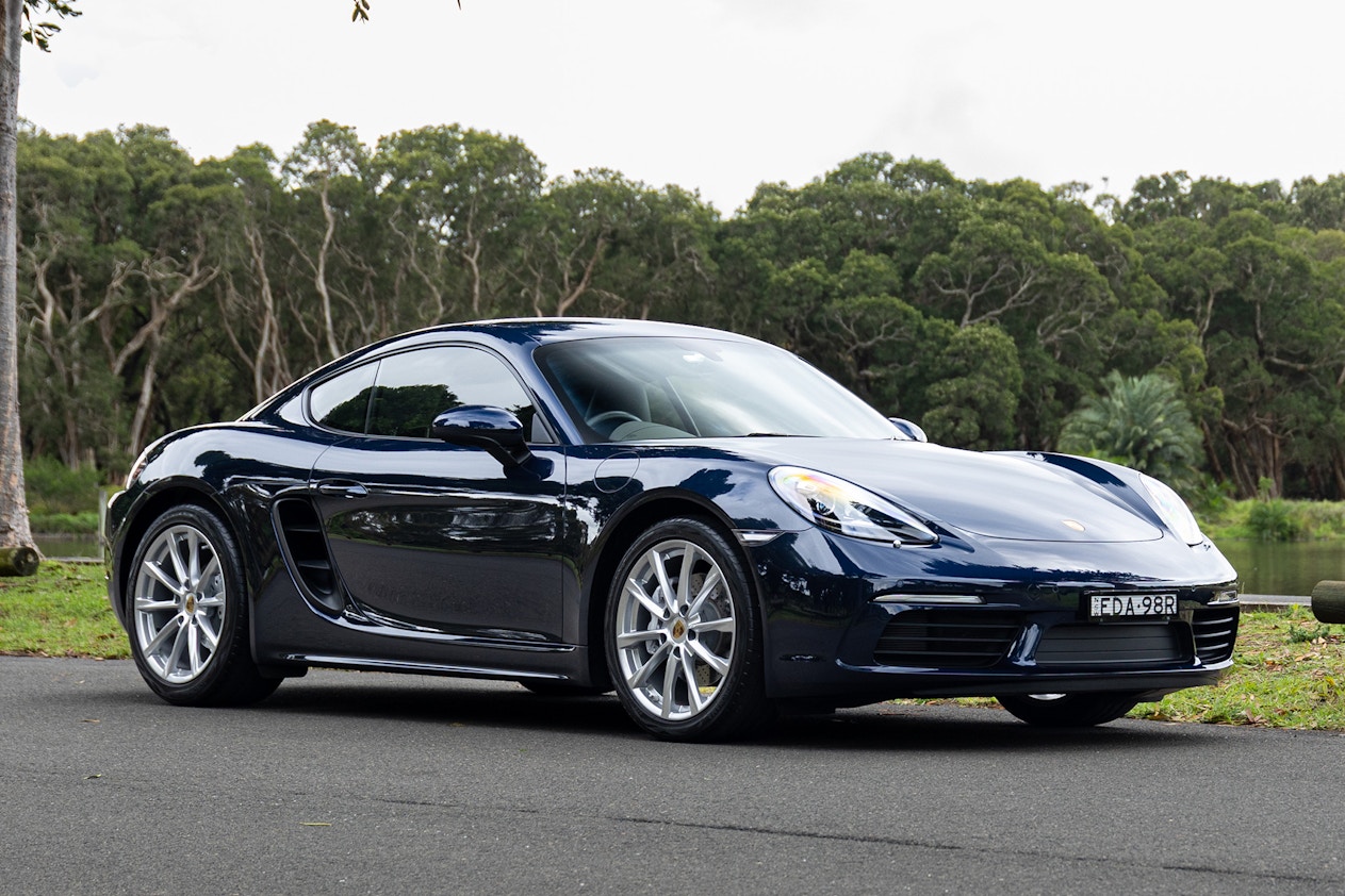 2019 Porsche 718 Cayman