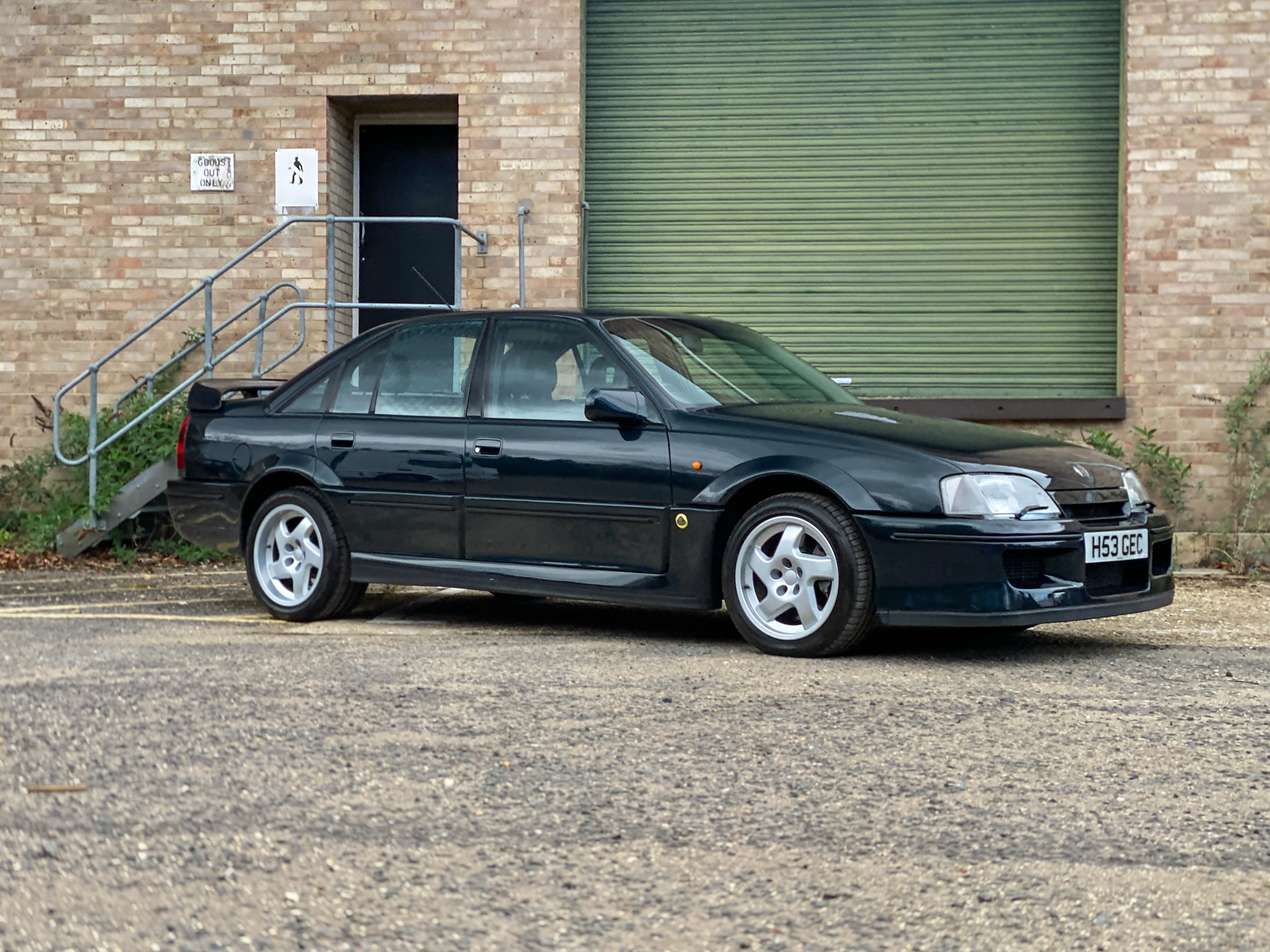 Lotus carlton deals for sale