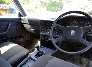 1985 BMW (E28) 520i