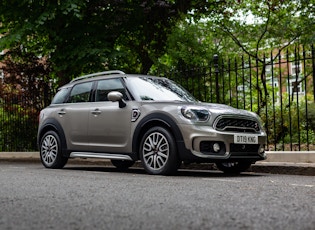 2019 MINI COUNTRYMAN COOPER S - 164 MILES FROM NEW
