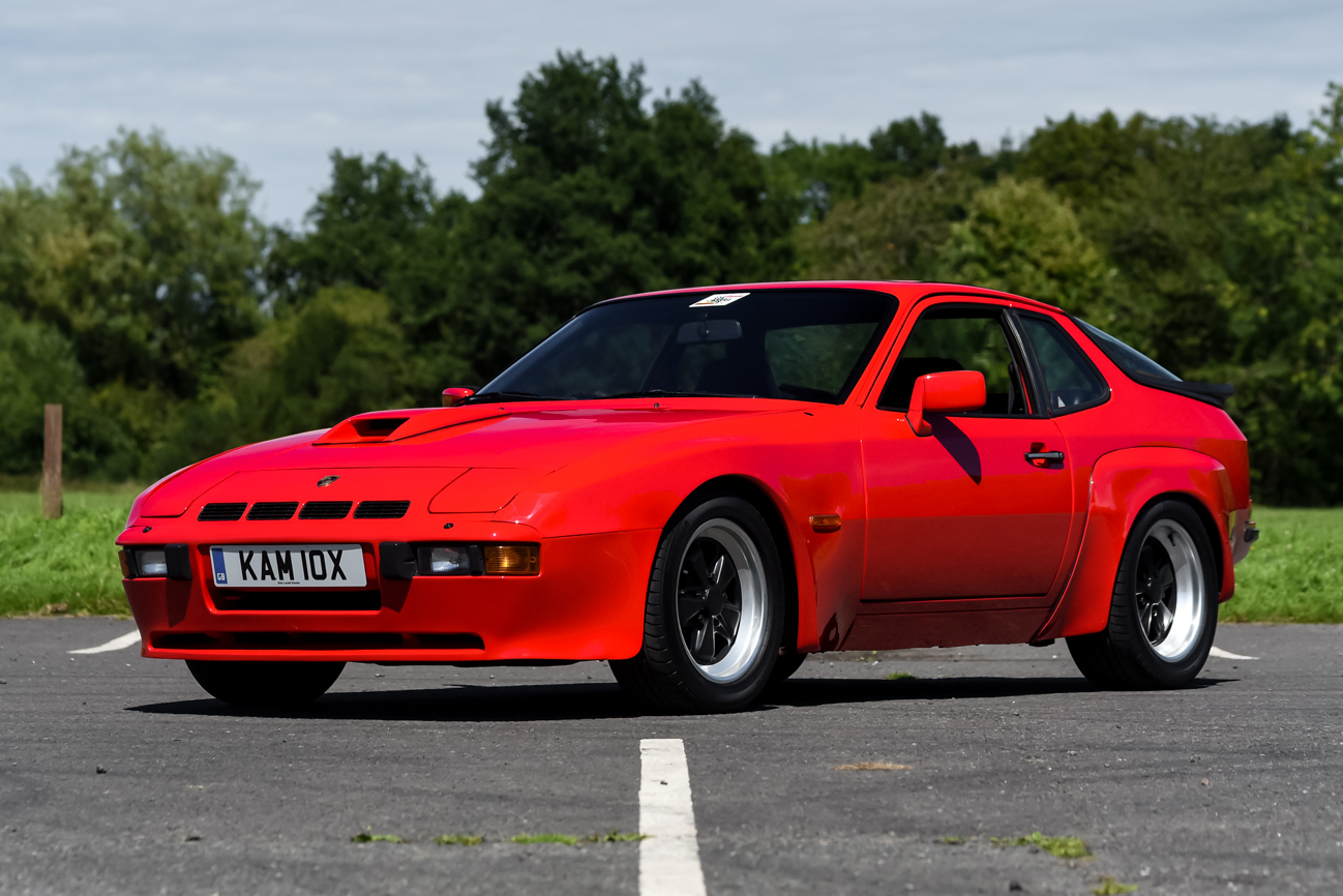 Porsche 924 Carrera GT 1981 ミニカーカスタム 1980 PORSCHE 924 CARRERA GT RED 1:18 by AUTOART #78003 NEW