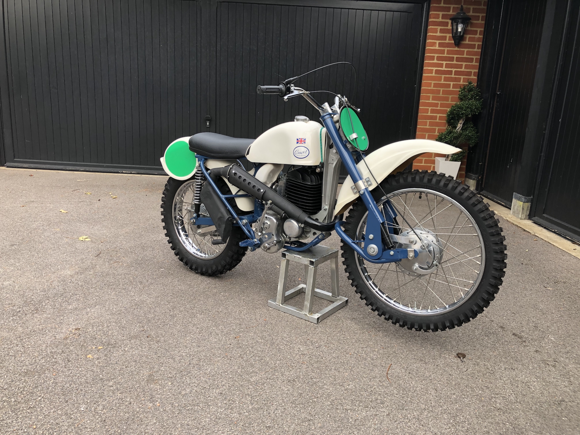 1966 GREEVES CHALLENGER 24 MX3 for sale by auction in Marlow