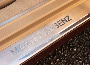 1993 MERCEDES-BENZ (R129) SL500