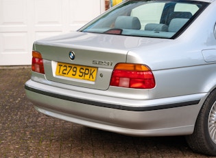 NO RESERVE: 1999 BMW (E39) 523i SE