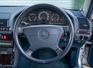 1998 MERCEDES-BENZ (W140) S320L