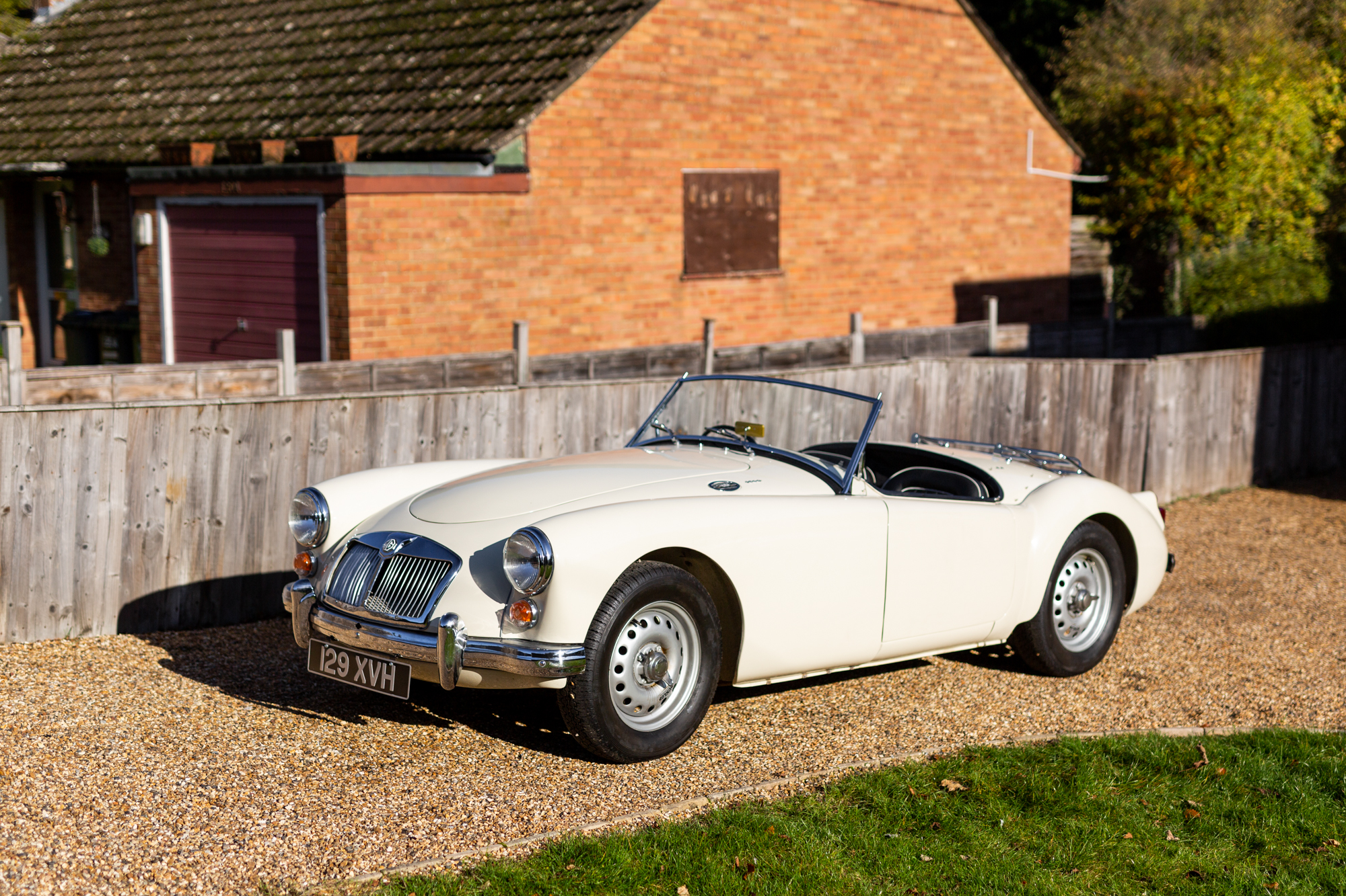 クラシックカー １９６０年代 1/25.amt１６台ジャンク箱オマケ Amazon | ミニカー 1:18 プリムス 1960 ダイキャスト合金