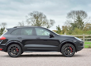 2012 PORSCHE CAYENNE TURBO