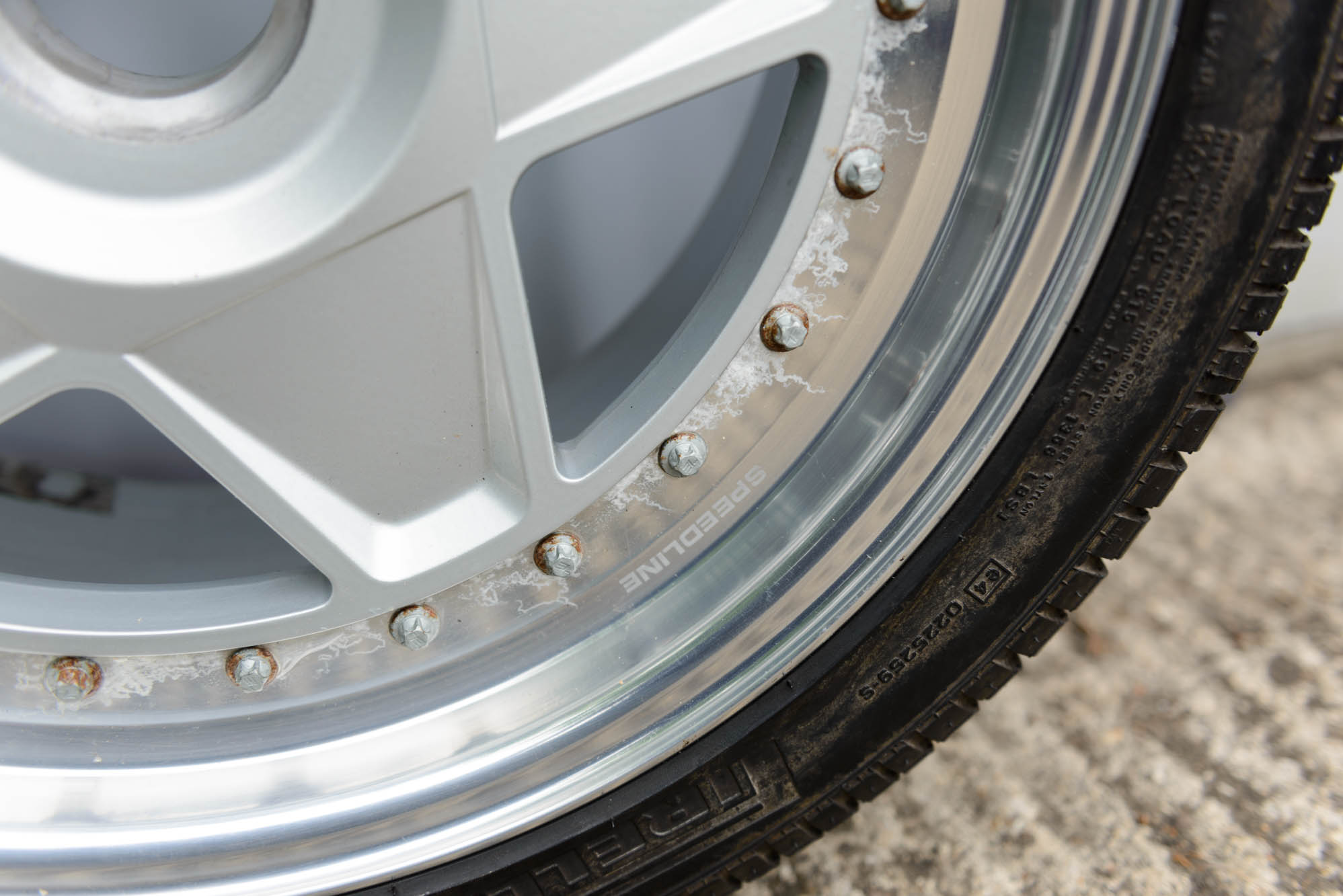 FERRARI F40 - ORIGINAL WHEELS AND TYRES for sale by auction