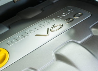 2002 RENAULT CLIO V6